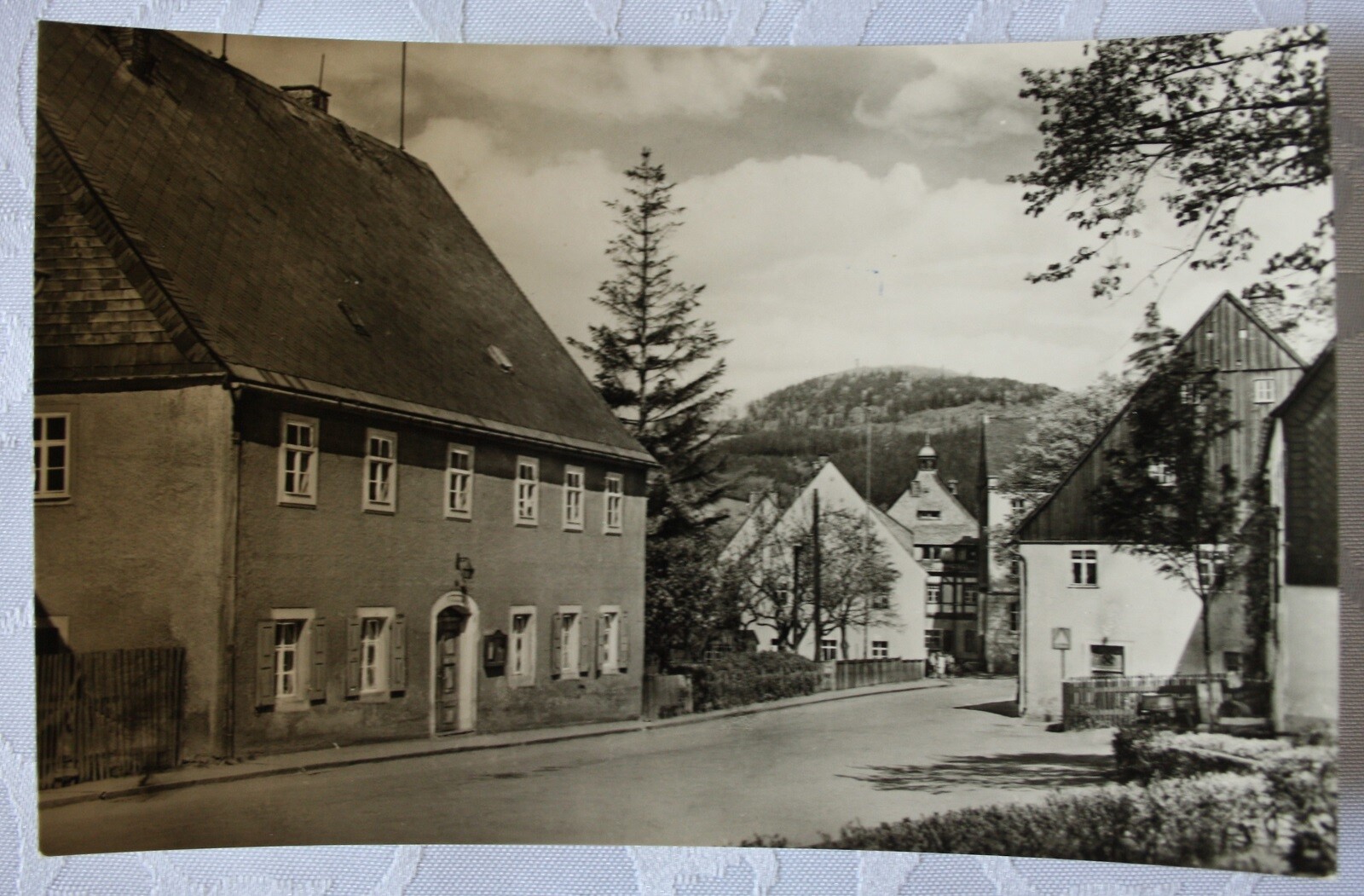Bild 1 von 2