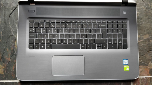 HP Pavilion 17 Notebook - Intel Core i5-6200U GeForce 940M 8GB RAM 1TB HDD Win10 - Picture 10 of 21