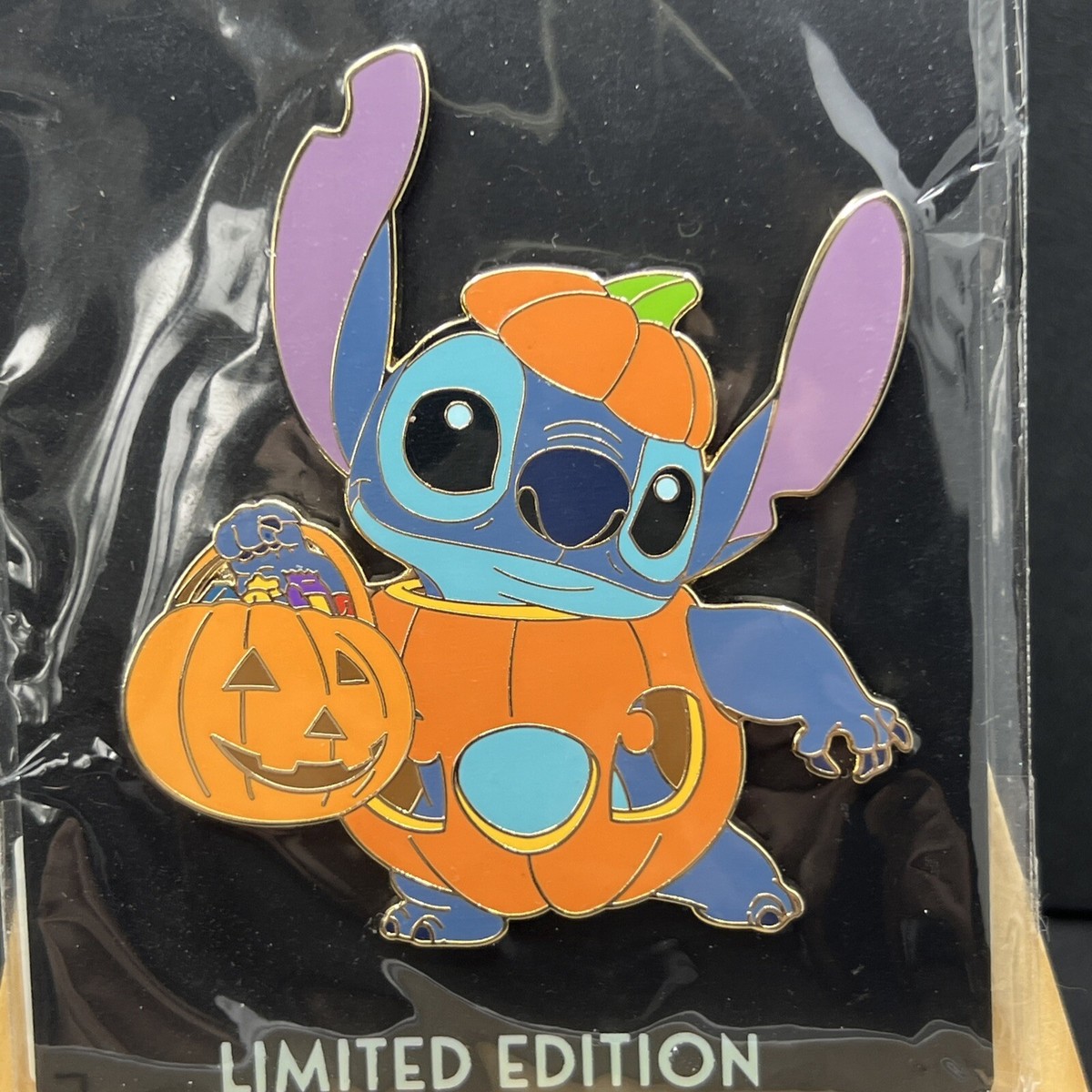 【ディズニーモール限定】LE250 スティッチ　ハロウィーン　ピンバッジ STITCH - ディズニーリゾート ピンバッジ スティッチ ハロウィン