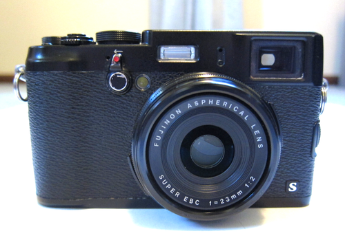 Fujifilm X100S Digital Camera - Black - Picture 3 of 14