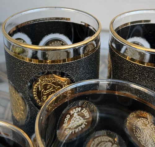 SET DI SEI BICCHIERI LIBBEY NERI TESTURIZZATI MIX DI BICCHIERI DA TIRO CON ACCENTI DI MONETE D'ORO - Foto 7 di 13