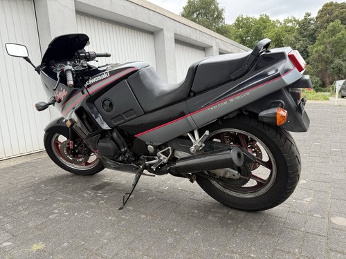 Kawasaki ZX 600 C - Bild 3 von 9