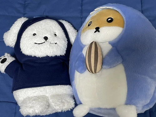 Vertrieb, Charge) Monsta x Puppe, MONSTA X DOLL, MONGMUNCH, MONK, HAM Sang-che - Bild 1 von 3