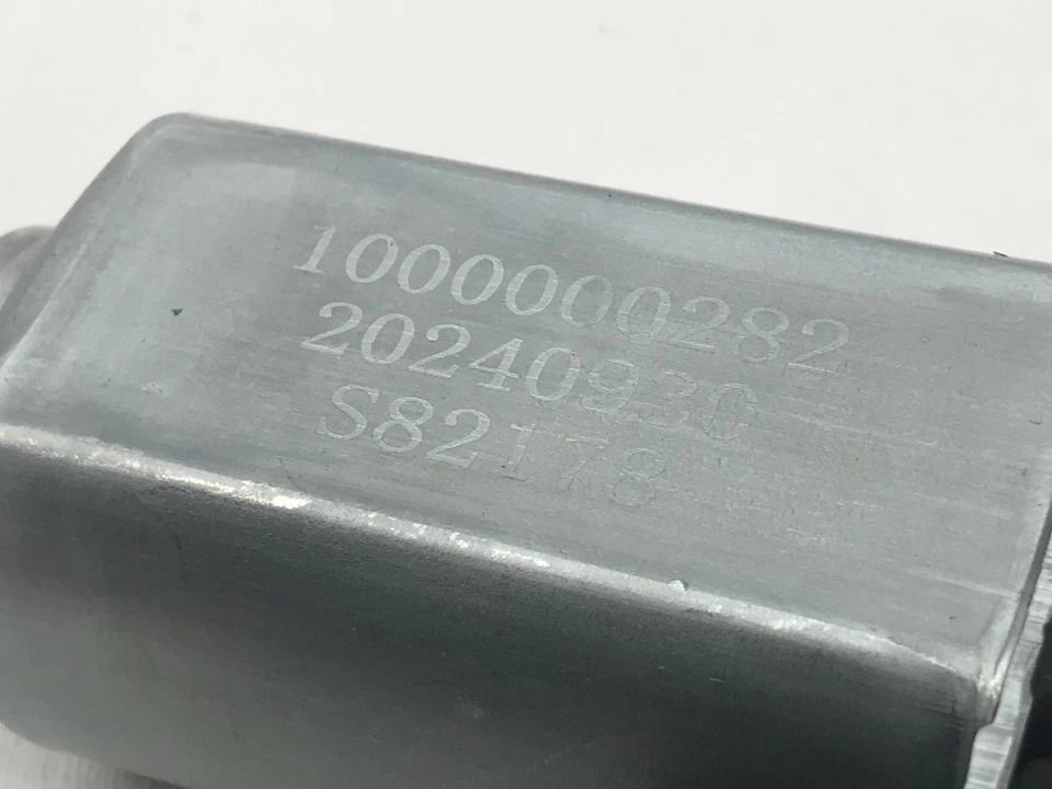 Motor de ventana de cartón 82-178 A1 lado izquierdo del conductor delantero o trasero para Chevy Yukon Foto 3 de 4