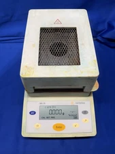 Sartorius MA 35 Infrared Moisture Analyzer MA35M-000115V1 Powers On - Read Below