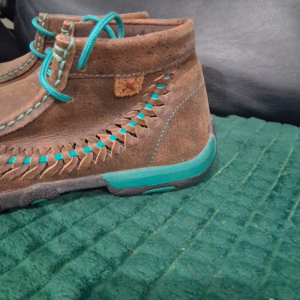 Mujeres 6.5 M Twisted X Cuero Marrón Chukka Conducción Sin usar, en caja Botas al tobillo con cordones Foto 2 de 4