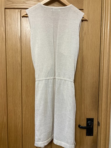 LADIES SIZE 10/12 NATURAL SLEEVELESS FINE KNIT LONG CARDIGAN, AUTOGRAPH @ M&S - Picture 2 of 2