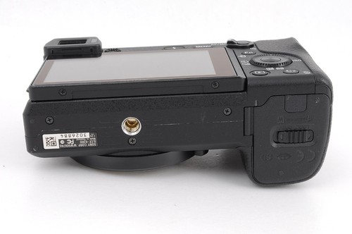 Sony Alpha A6300 ILCE-6300 Body Shutter count 1370 [Mint] #C1047 - Picture 7 of 8