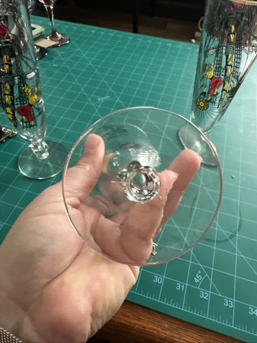 Libbey TREASURE ISLAND 8 1/2" Pilsner Glass Pirate Ship 1950's Barware - Picture 9 of 11