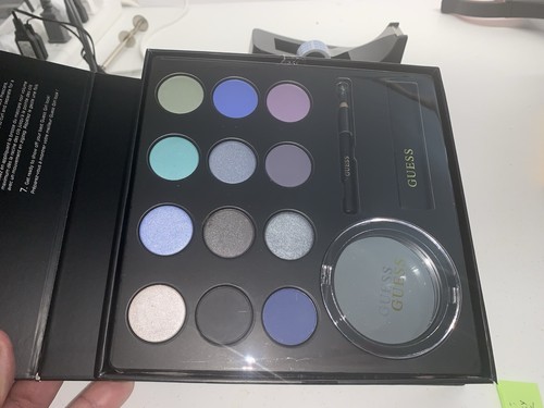 GUESS Eye Smokey Look Book. Palette . Inv#249 - Bild 5 von 8
