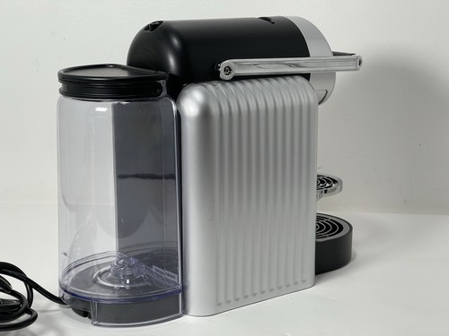 Macchina da caffè professionale a cialde Nespresso Zenius ZN100 PREZZO CONSIGLIATO £ 399 OTTIME CONDIZIONI - Foto 6 di 8