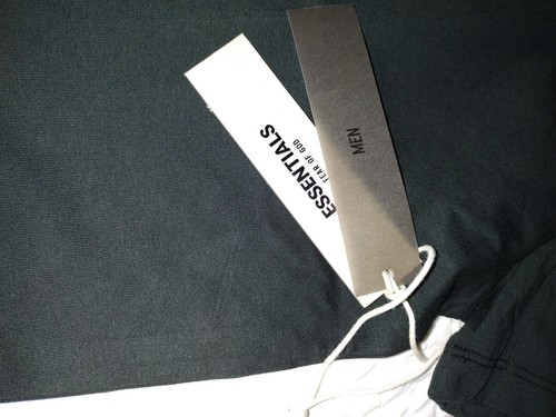 Fear of God Essentials Stretch Limo Schwarz Kurzarm T-Shirt Gr. M - Bild 3 von 10