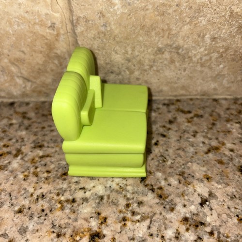 cocomelon Deluxe Family House Green Chair Couch 2" tall 3603 - Picture 4 of 6