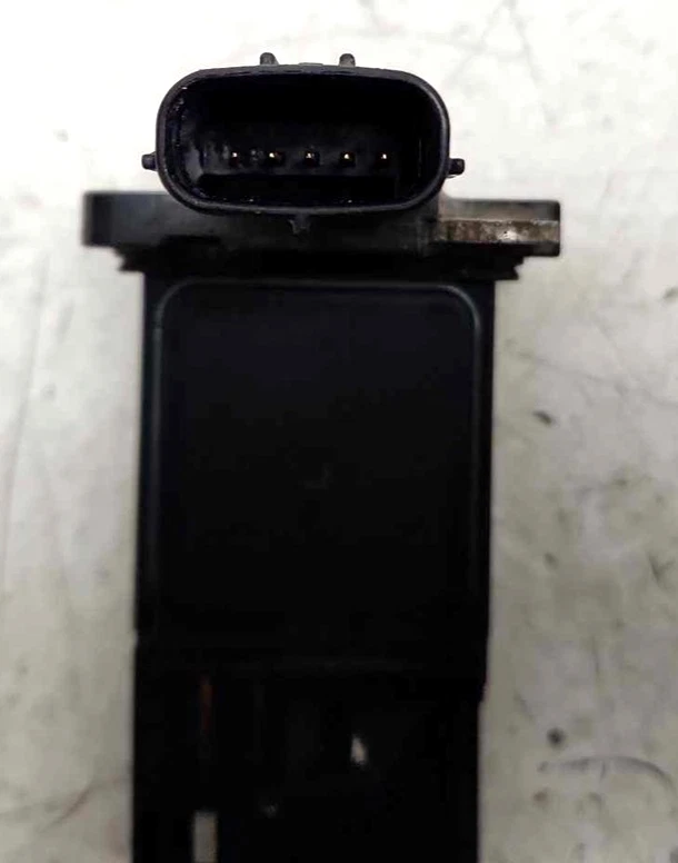 Subaru 2014-21 OEM WRX Forester XT medidor de flujo de aire másico medidor de aire A/F MAF 22680AA410 Foto 3 de 4