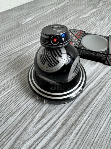 BB-9E Remote Controlled Droid Sphero Star Wars App Enabled With Cord & Base - Picture 6 of 10
