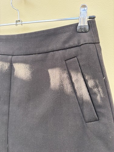 Very- Black Mini Skirt, Zip Closure Size 8 - Picture 2 of 9