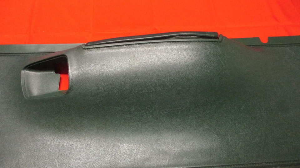 1971-1974 CHARGER ROAD RUNNER SATELLITE DOOR PANEL RIGHT SIDE LOWER GREEN - Image 3 of 4