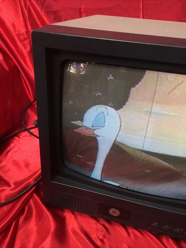 Ge Interlogix MVC-14S 14in Color Monitor - Picture 3 of 10