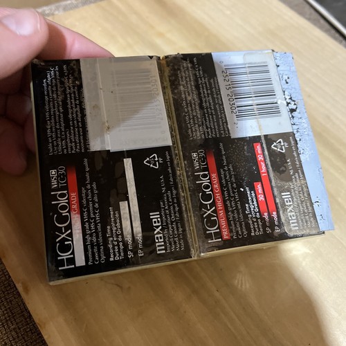 Maxell TC-30 VHS-C HGX Doradas Videocámara Cintas Paquete de 2 NUEVAS SELLADAS - Imagen 2 de 2