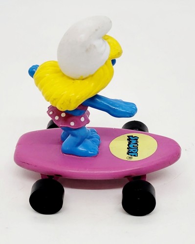Hardees Kids Meal Toy 1990 Smurfs - Smurfette on Purple Skateboard - Picture 3 of 5