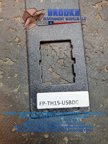 Troy Products 2′′ ÉLECTRONIQUE RELOCALISÉE OEM USB ET DC PRISE FAÇADE OCCASION - Photo 2/3