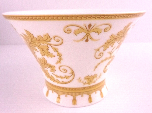 Maxwell & Williams Hampton Court Palace Tijou Gates Cup & Saucer 12 Available - Picture 6 of 10