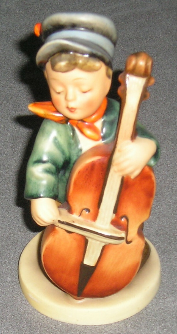 Hummel Figurine - Sweet Music #186 TMK2 Full Bee Goebel Germany