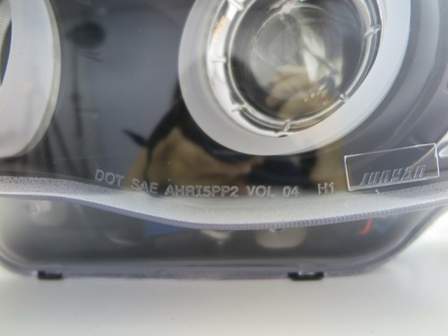 E81/E82/E87/E88 2004-2011 3D HALO Projertor Headlight BLACK for BMW LHD - Picture 3 of 8