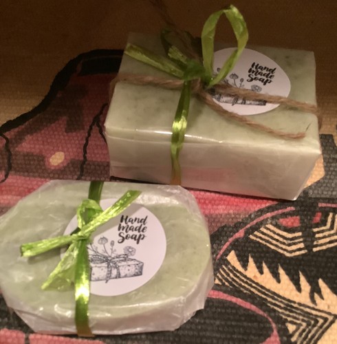 Lulu Moringa soap handmade Organic natural bath bar - Picture 9 of 12