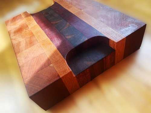 End-Grain Butcher Block Cutting Board heavy White oak and mahogany (8 x 10 x 2") - Picture 9 of 9
