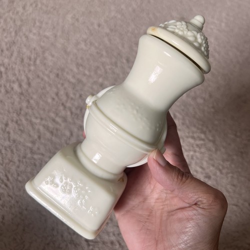 Vintage Avon EMPTY Bottles - Picture 3 of 4
