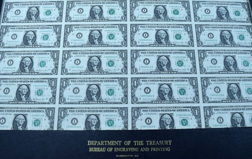 1981-A $1 FRN Minneapolis District! ~ Uncut Sheet of 32 Uncirculated Notes! - Picture 2 of 2