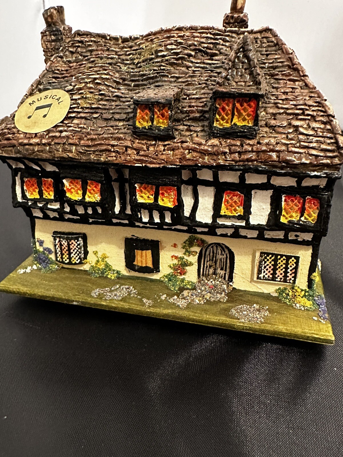 Picture 5 of 6