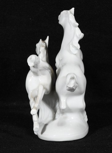 Carl Scheidig Running Wild Horses Porcelain Figurine 6" Tall - 7" Long - Picture 7 of 9