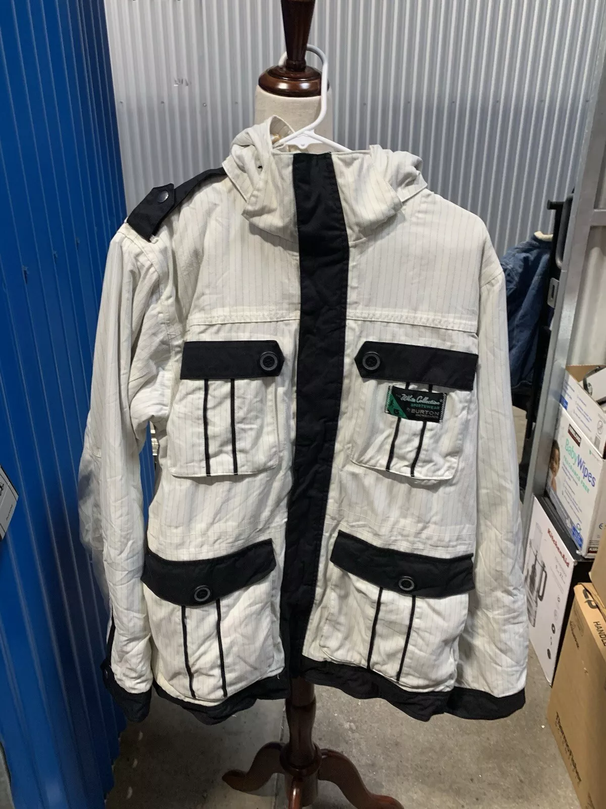 burton the shaun white collection heavens reward snowboarding jacket