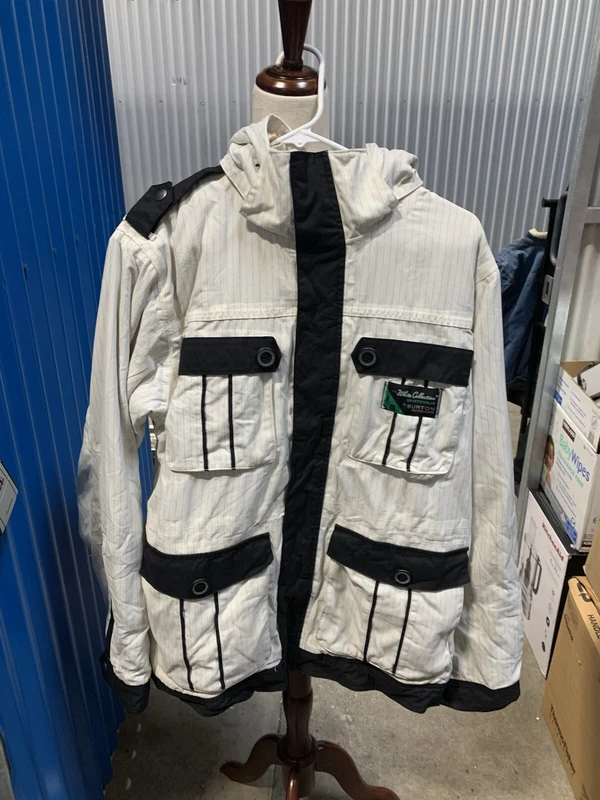 burton the shaun white collection heavens reward snowboarding jacket