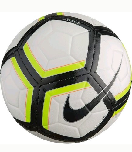 1't6 NIKE STRIKE M AEROWTRAC FOOTBALL SIZE 5 NEW WHITE, GREEN & BLACK 1't6 NIKE STRIKE M AEROWTRAC FOOTBALL SIZE 5 NEW WHITE, GREEN & BLACK