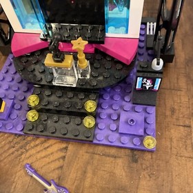 LEGO 41117 Pop Star TV Studio Friends Set Incomplete With Manual