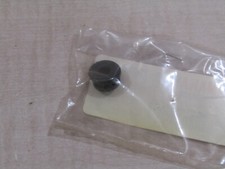 GENUINE NOS OEM YAMAHA GROMMET 90480-10627 V STAR 950 1100 BOLT R-SPEC 950