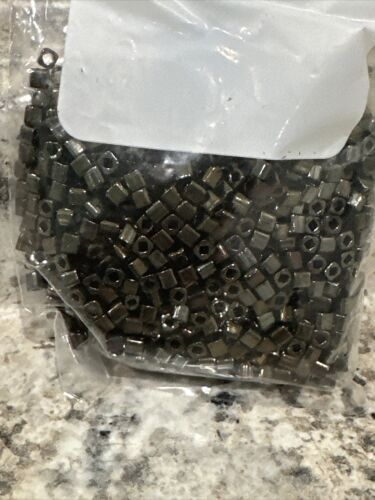 4mm TOHO Cube Metallic Iris Brown Seed Beads TC-04-83 100g Package - Picture 3 of 3