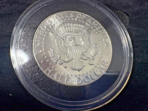 3 x John F Kennedy Anniversary Half Dollars 2 Silber 1964/1968 1 in Kupfernickel - Bild 4 von 9