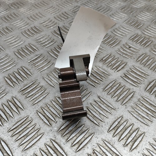 Cerniera superiore portiera posteriore destra VW AMAROK 2F 8K0831402D 25254013 - Picture 2 of 6