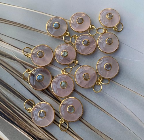 Rose Quartz Fire Labradorite Yellow Gold Plated Bezel Handmade Statement Pendant - Picture 6 of 11