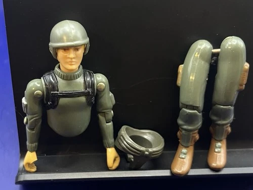 Vintage GI Joe 1983 SHORT FUSE With Card - Needs Reconnection