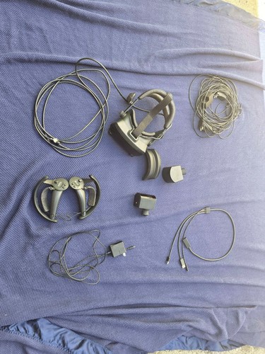 Valve Index PC und Konsole VR Headset Full Kit - Schwarz (einige Artikel funktionieren nicht)