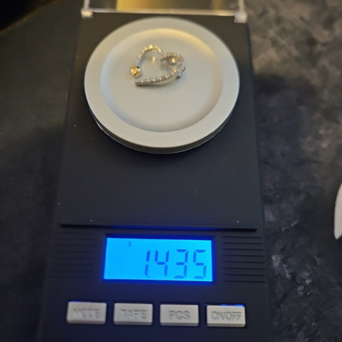 Pendente rigido in oro bianco 14 kt - 1,43 G - Foto 8 di 8