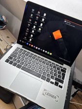 Apple MacBook Pro 13” (Modell A1502, Mid 2015) – Linux Mint 22.2, Top Zustand!