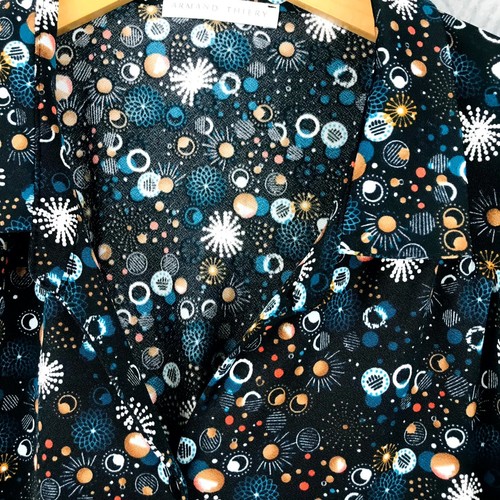 Armand Thiery Chemisier Femme XL Multicolore Abstrait Etoilé Manches 3/4 Boutonn - Imagen 7 de 8