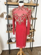 Vintage Oleg Cassini Black Tie Size 4 100% Silk Red Beaded Long Sleeve Dress