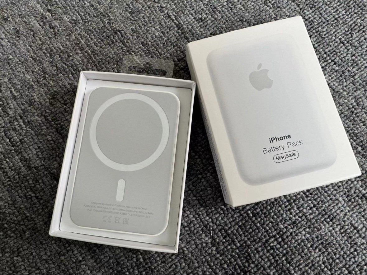 Apple純正 iPhone MagSafe Battery Pack Apple MagSafe Battery Pack NEW AND SEALED | eBay